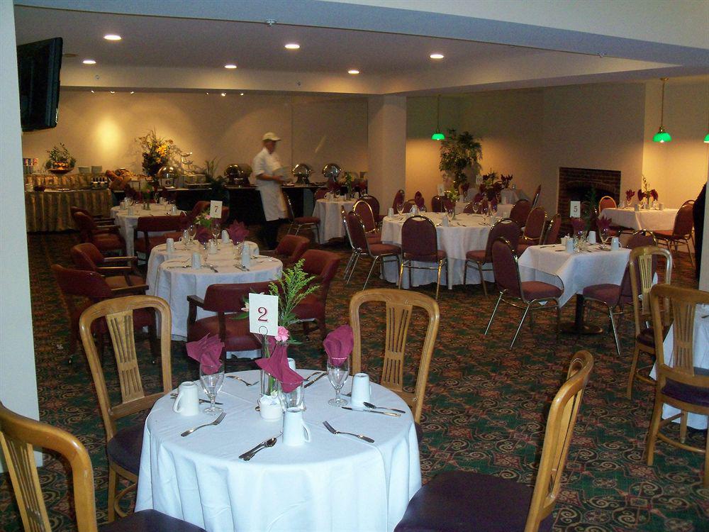 Holiday Inn Nashua, An Ihg Hotel レストラン 写真