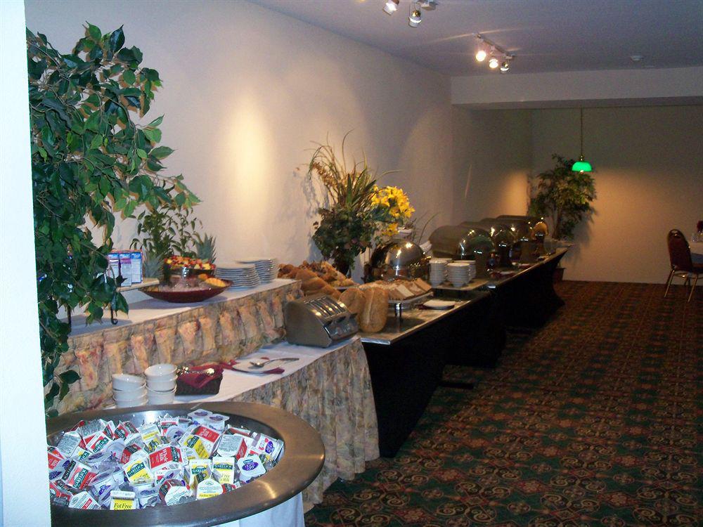 Holiday Inn Nashua, An Ihg Hotel レストラン 写真